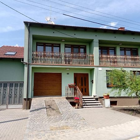 U Hradeb Apartman Mikulov Kültér fotó